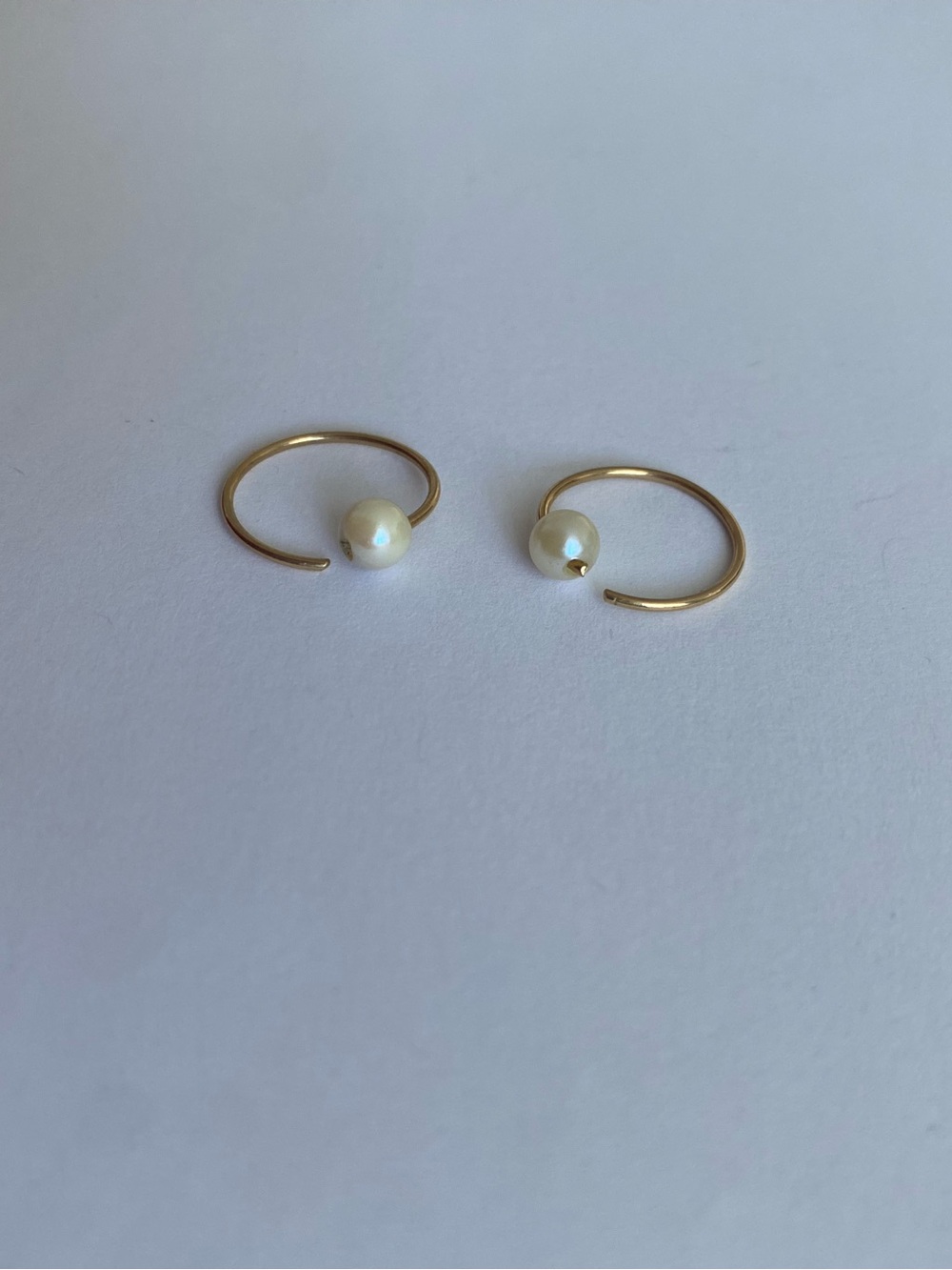 Vintage Faux Pearl Gold-Tone Open Hoop Earrings - Picture 2 of 4